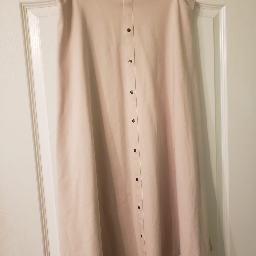 Tan skirt parni size xl